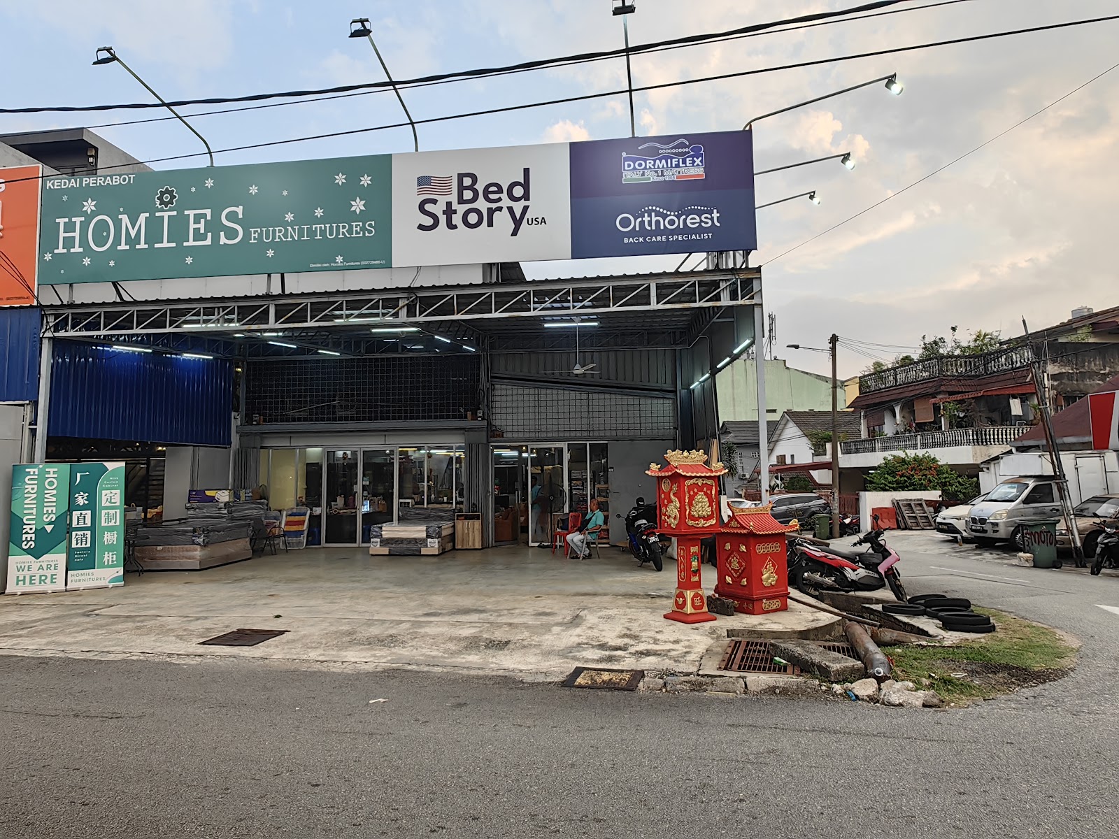 Messi Home Living Kepong (Menjalara) 4
